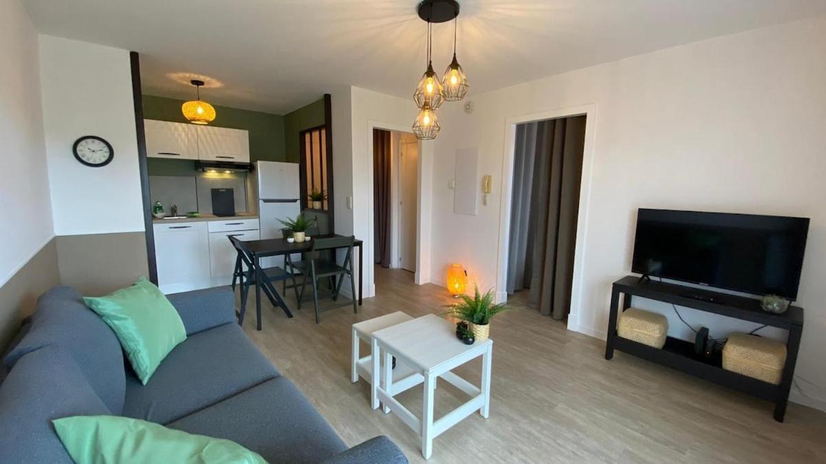 Ferienwohnung Le Sporting Land - Avec Entree Autonome, Parking Prive & Sa Piscine ! - Gaillac Exterior foto